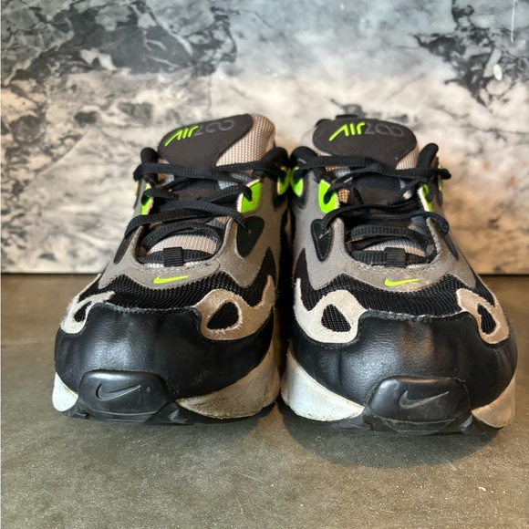 Nike Air Max 200 GS Grey Electric Green Size 7 Youth / 8.5 Wonens - Picture 7 of 12
